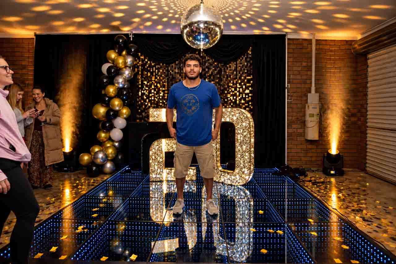 Cold spark special effects at an elegant event